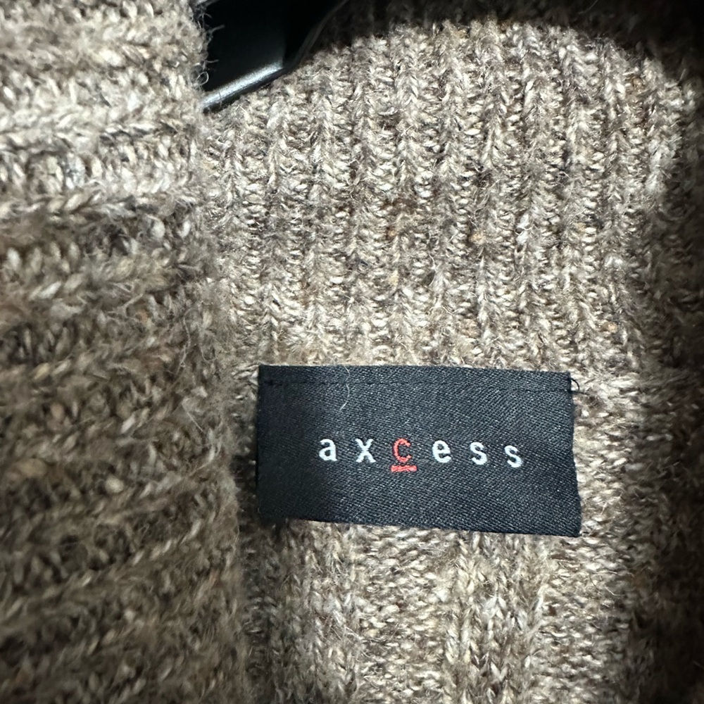 Turtle neck sweater. - Picture 2 of 2